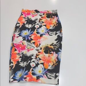 Floral body con pencil skirt